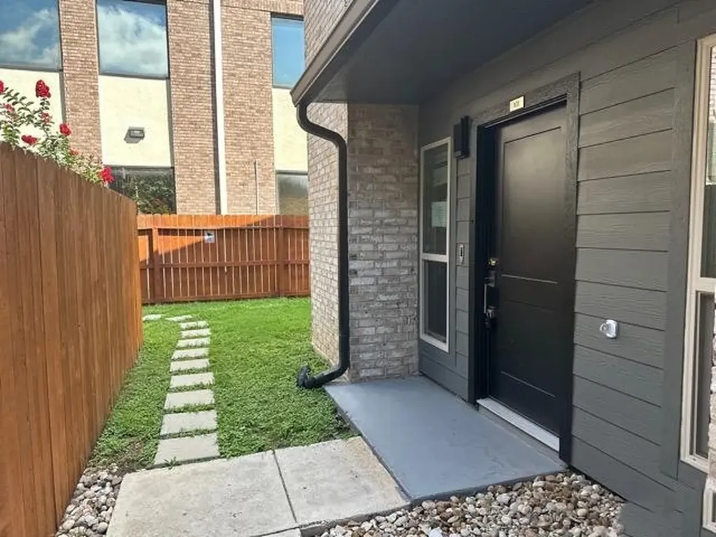 2718 Old Field Drive San Antonio TX 78247