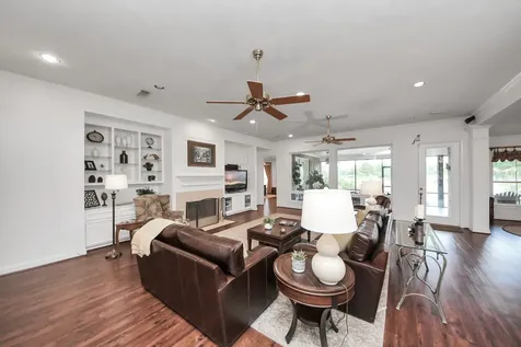 7511 County Road 511 Rosharon TX 77583