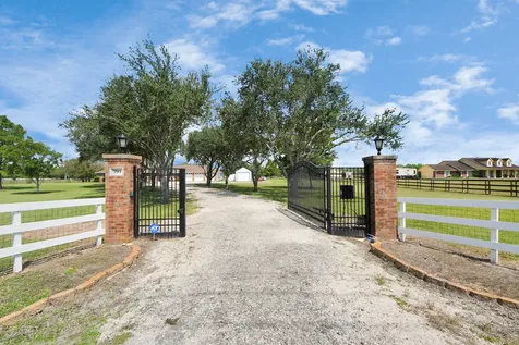 7511 County Road 511 Rosharon TX 77583