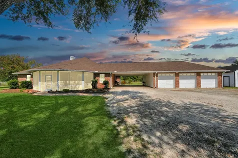7511 County Road 511 Rosharon TX 77583