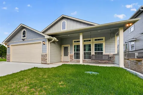 100 Wildwood Lake Drive N Huntsville TX 77340