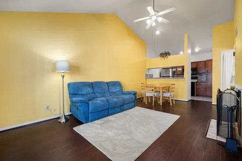 2121 El Paseo Street 1200 Houston TX 77054