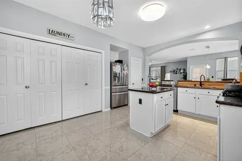 15975 W Bellefontaine Way Tomball TX 77377