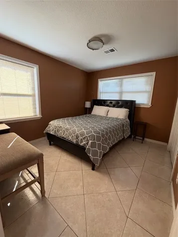 2421 Pine Galveston TX 77551