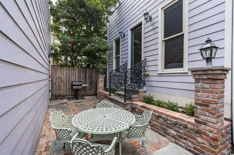 908 E 26th Street Houston TX 77009