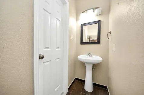 118 Schaffer Street Baytown TX 77523