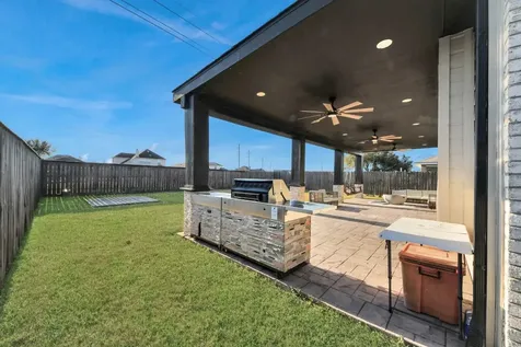 118 Schaffer Street Baytown TX 77523