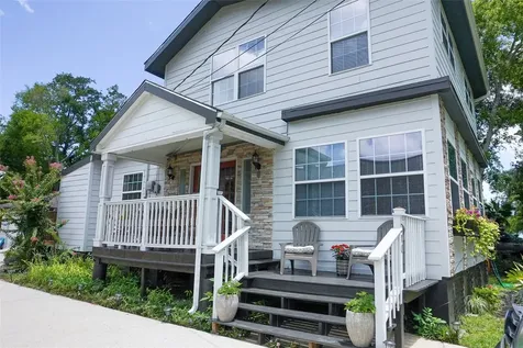 210 Fairfield Street Shoreacres TX 77571