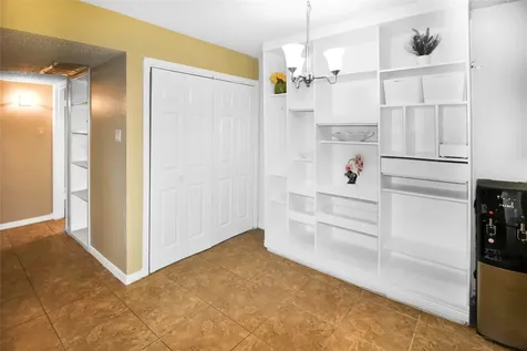 2800 Jeanetta Street 605 Houston TX 77063