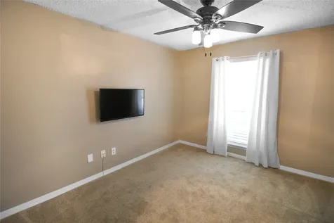 2800 Jeanetta Street 605 Houston TX 77063
