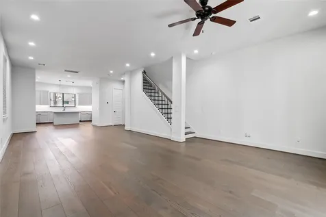 4231 Allen Street Houston TX 77007