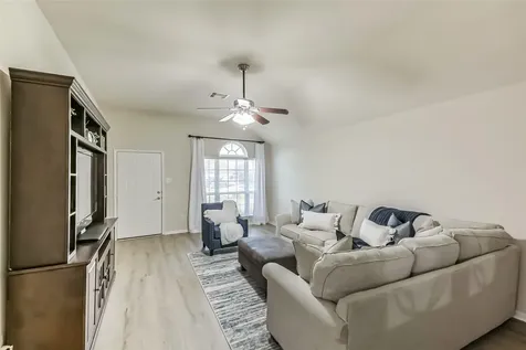 19031 Ashford Square Street Tomball TX 77375
