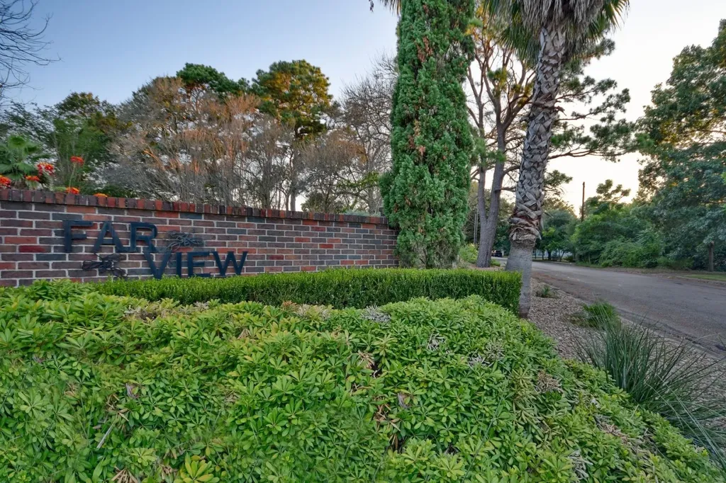 1804 S Park Street Brenham TX 77833