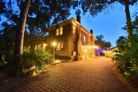 1804 S Park Street Brenham TX 77833