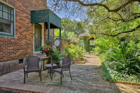 1804 S Park Street Brenham TX 77833