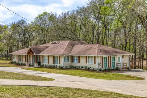 3226 Blue Bell Lane Brenham TX 77833