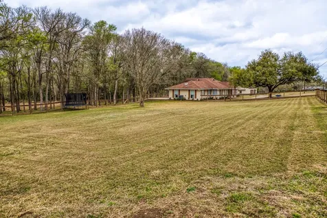 3226 Blue Bell Lane Brenham TX 77833