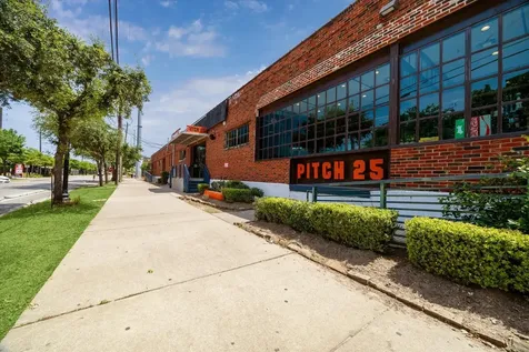 915 Franklin Street 2f Houston TX 77002