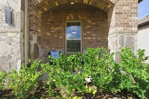 9727 Rockwell Drive Willis TX 77318