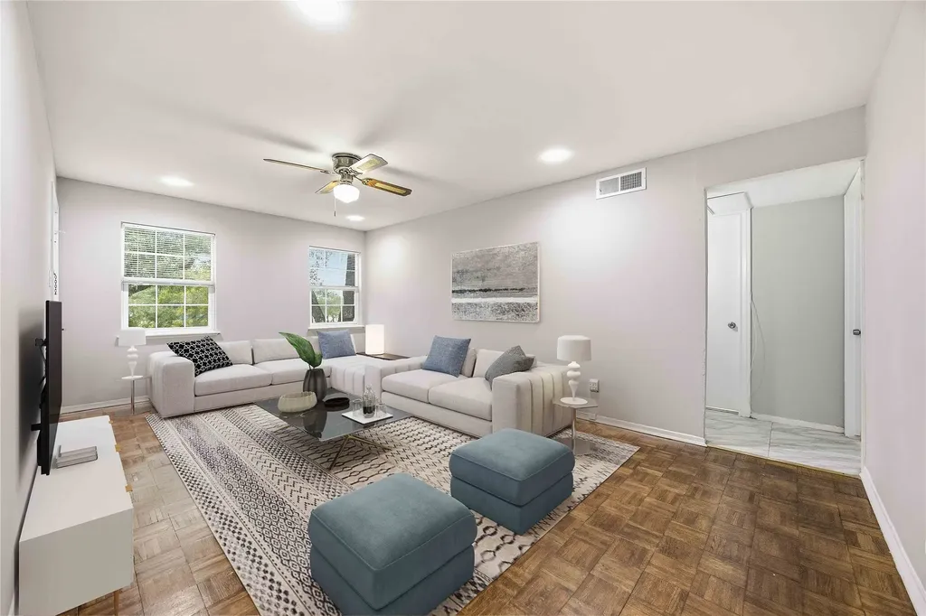 11607 Chimney Rock Road C Houston TX 77035