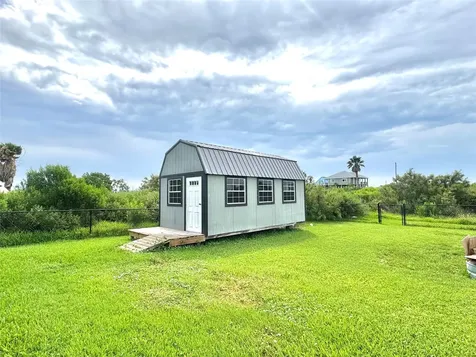 1314 Anderson Avenue Port Bolivar TX 77650
