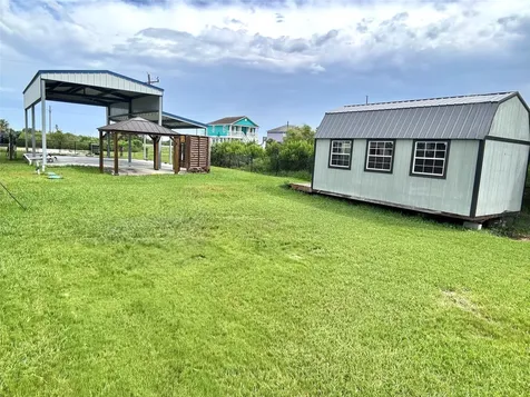 1314 Anderson Avenue Port Bolivar TX 77650