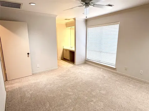 1611 Potomac Drive Houston TX 77057