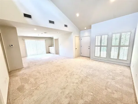1611 Potomac Drive Houston TX 77057
