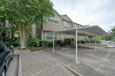 1860 White Oak Drive 207 Houston TX 77009