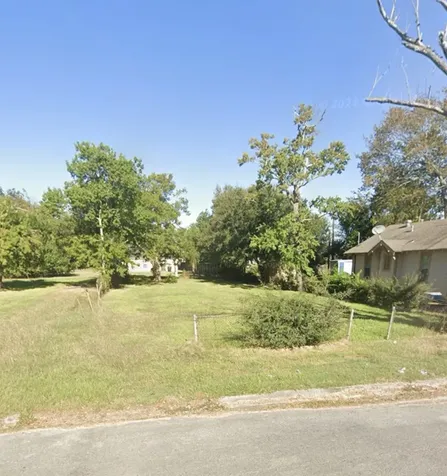 2829 10th Street Port Arthur TX 77640
