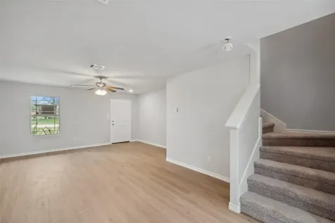515 16th Street Street Hempstead TX 77445
