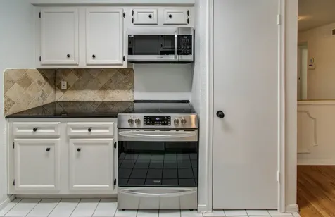 5711 Sugar Hill Drive 108 Houston TX 77057