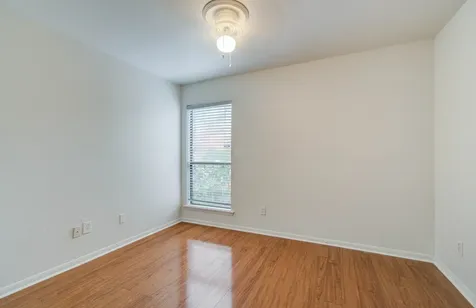 5711 Sugar Hill Drive 108 Houston TX 77057