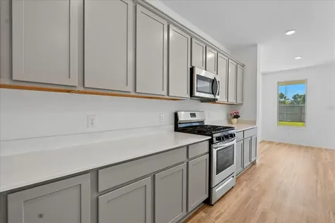 15542 Blue Lake Drive Mont Belvieu TX 77523