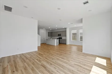 15542 Blue Lake Drive Mont Belvieu TX 77523