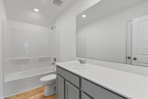 15542 Blue Lake Drive Mont Belvieu TX 77523