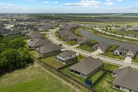 15542 Blue Lake Drive Mont Belvieu TX 77523
