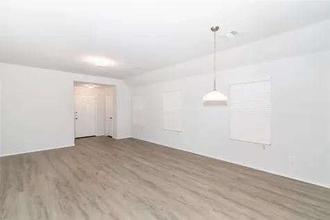 1241 Narrow Heights Conroe TX 77301