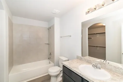 1241 Narrow Heights Conroe TX 77301