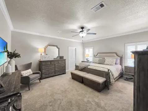 215 W Pineshadows Drive Sour Lake TX 77659