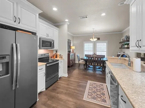 215 W Pineshadows Drive Sour Lake TX 77659