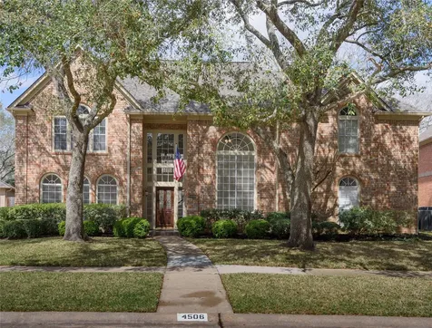 4506 Heatherwilde Street Sugar Land TX 77479