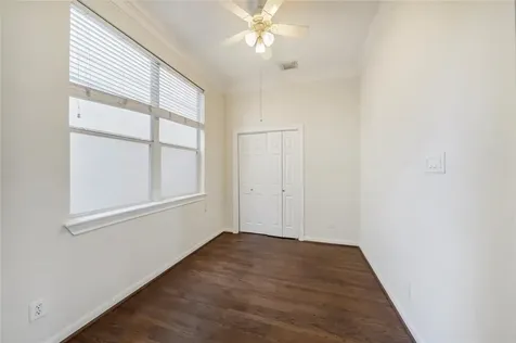 1517 Roy Street Houston TX 77007