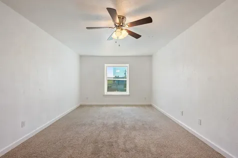 300 E Croslin Street 106 Austin TX 78752