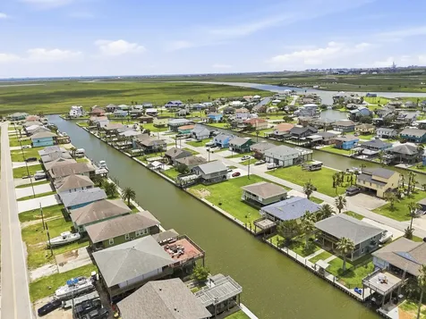 119 Sand Shoals Road Freeport TX 77541