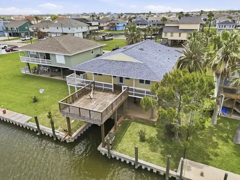 119 Sand Shoals Road Freeport TX 77541