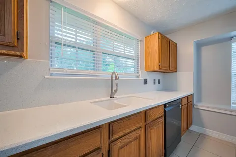 3714 Parkridge Glen Drive Houston TX 77082