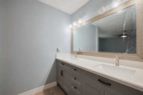 3714 Parkridge Glen Drive Houston TX 77082