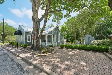 4925 Main Street Chappell Hill TX 77426