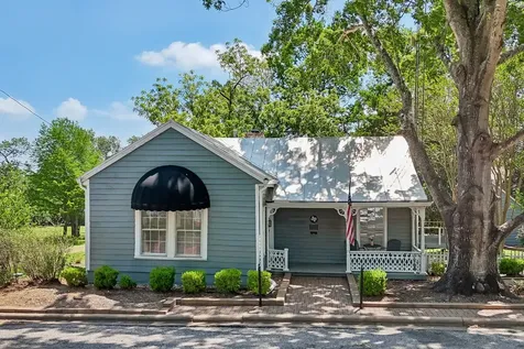 4925 Main Street Chappell Hill TX 77426